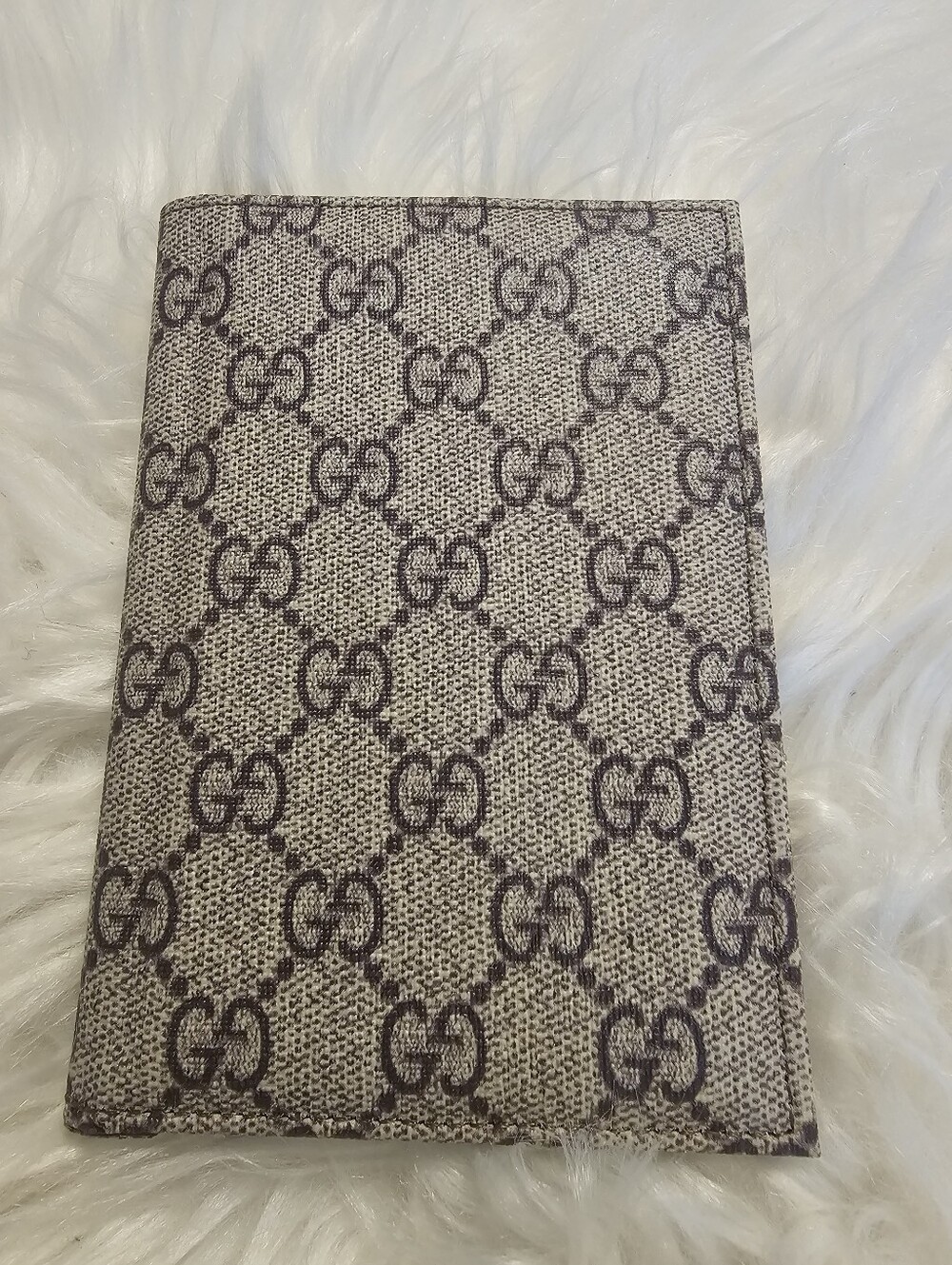 Brown Vintage Design Passport Holder